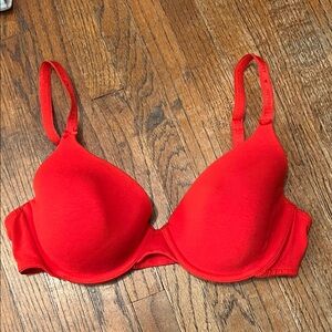 Victoria’s Secret bra